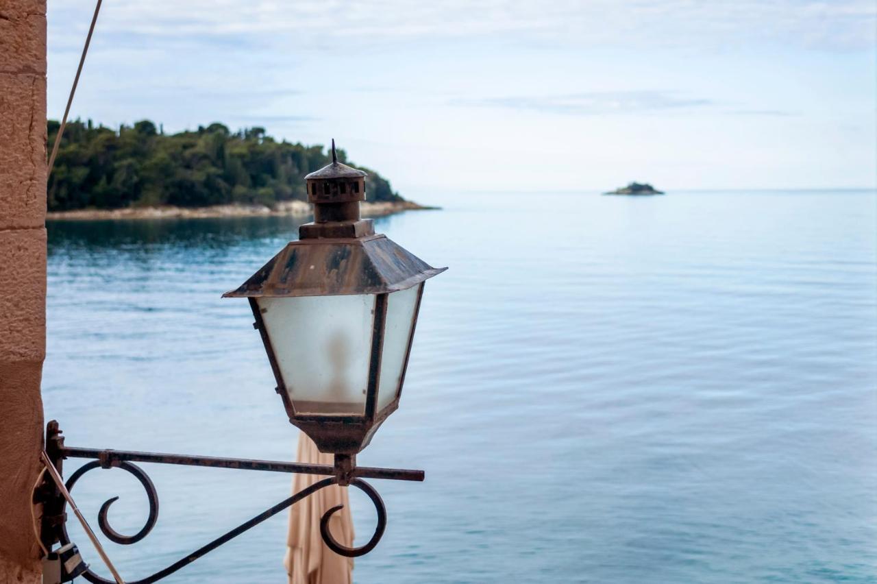 Casa Sul Mar Lägenhet Rovinj Exteriör bild