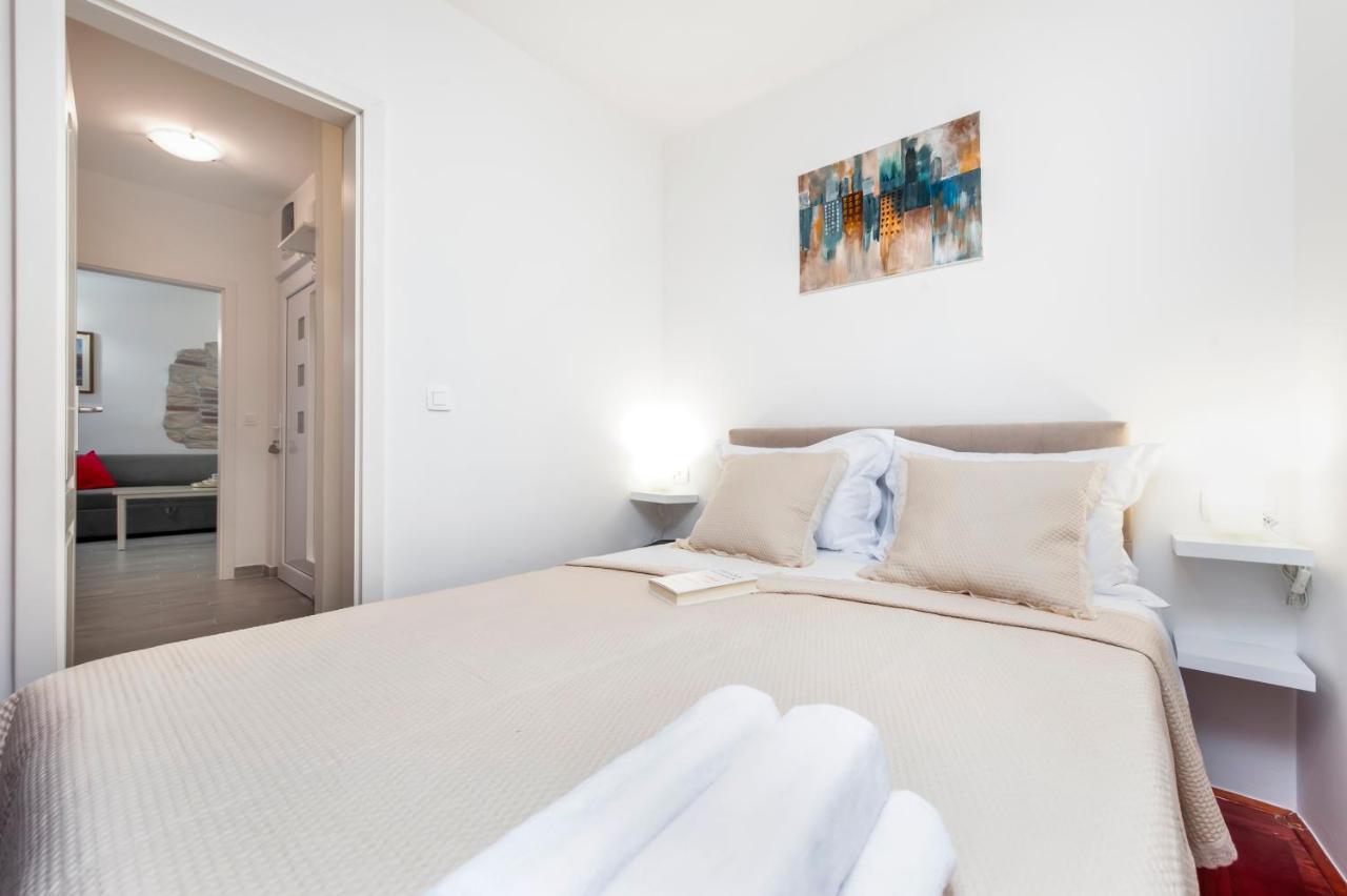 Casa Sul Mar Lägenhet Rovinj Exteriör bild