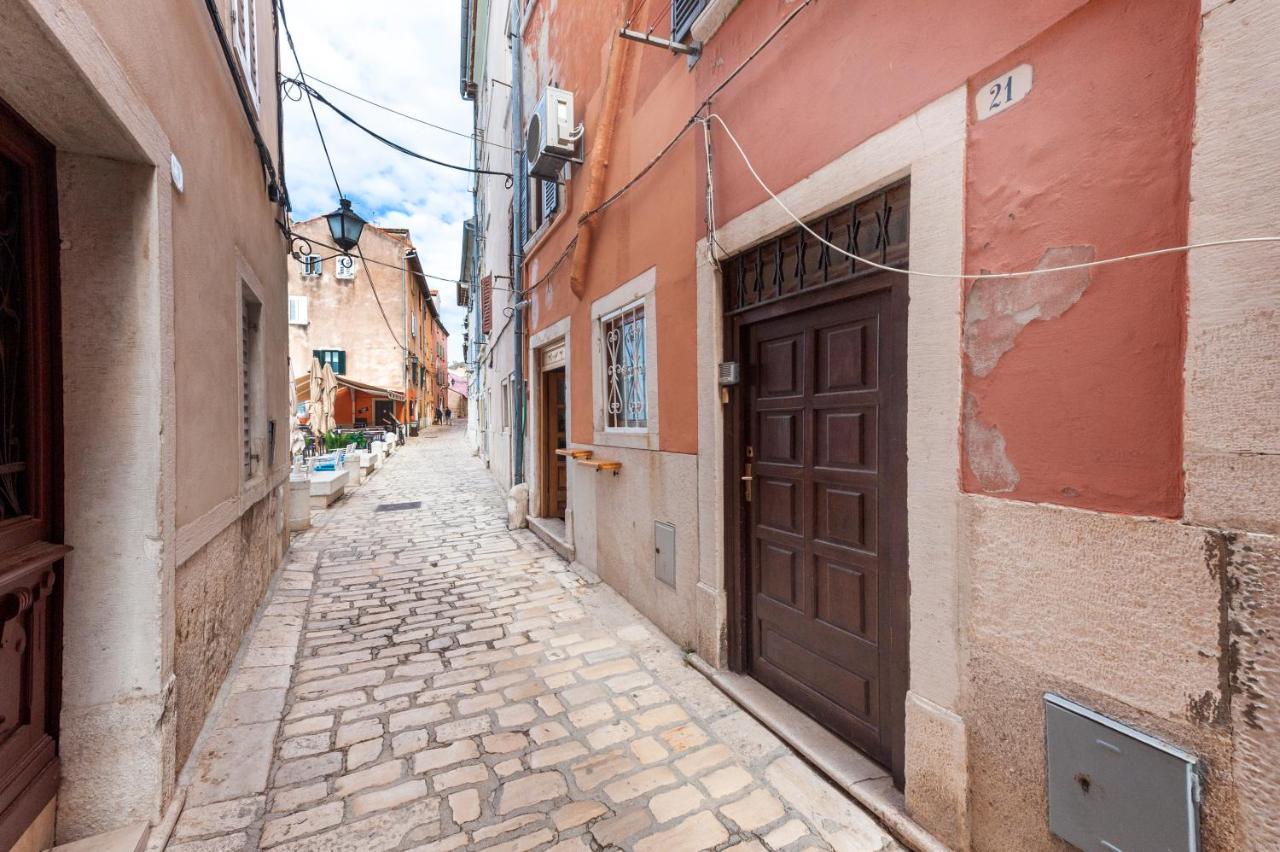 Casa Sul Mar Lägenhet Rovinj Exteriör bild